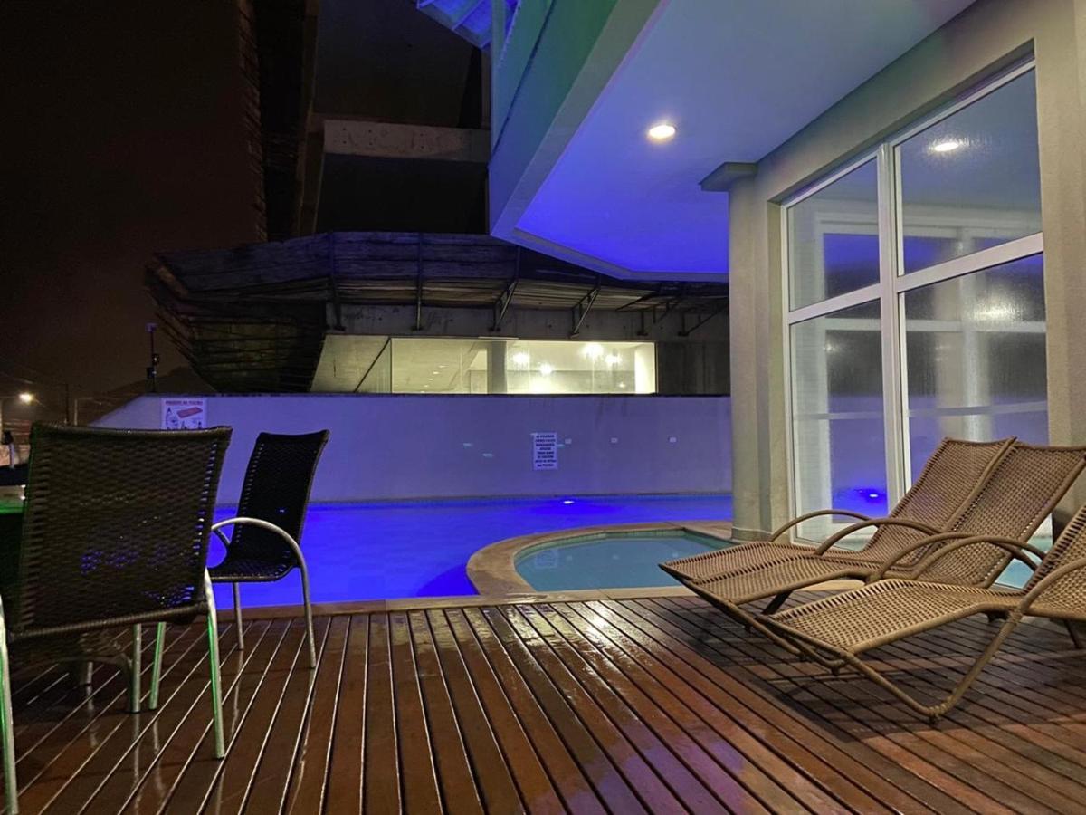 Lindo apartamento em frente ao Mar Ubatuba Exterior foto