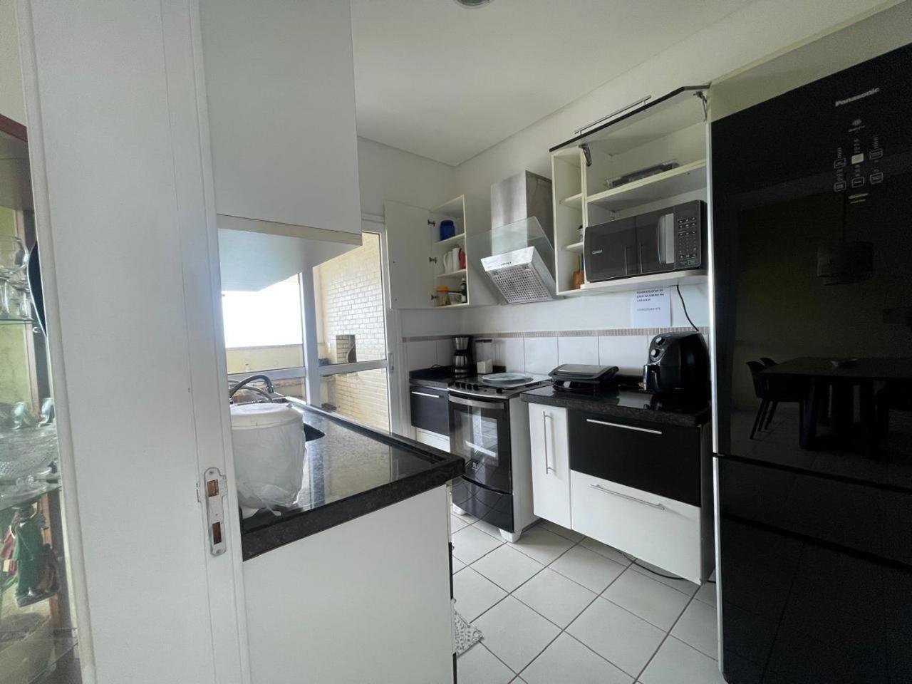 Lindo apartamento em frente ao Mar Ubatuba Exterior foto
